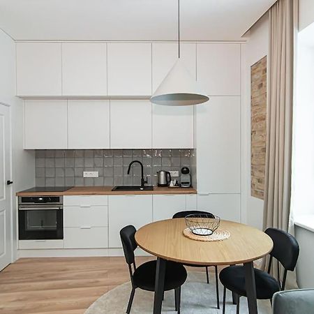 New And Modern Apartment In Old Town By Urban Rent Vilna Exterior foto
